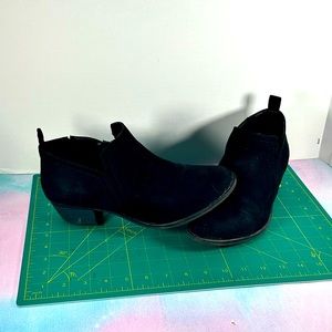 Torrid women’s little black bootie. Size 8.5